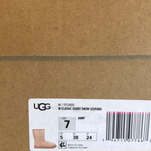 🌿UGG- CLASSIC SNOW LEOPARD BOOTS🌿 - Picture 15 of 15